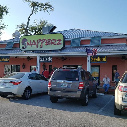 Snapperz Grill & Steam Bar of Morehead City