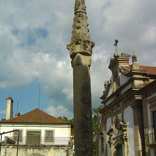 Pelourinho de Vila Cova de Alva