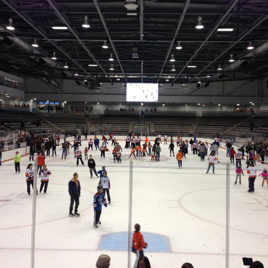Gene Polisseni Center