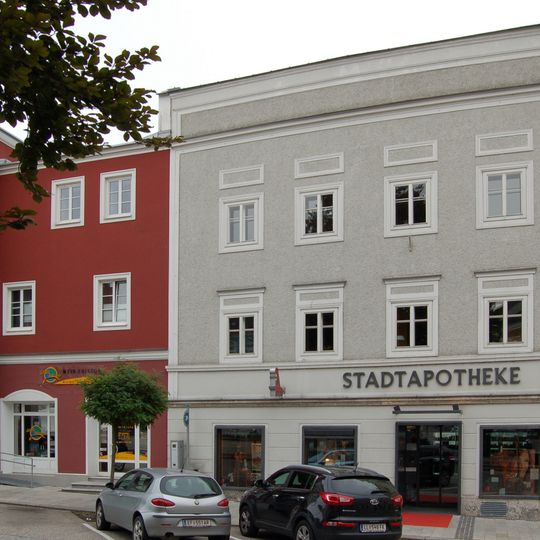 Stadtplatz 15