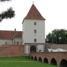 Замок Шарвар
