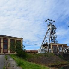 Castillete del pozo Candín II