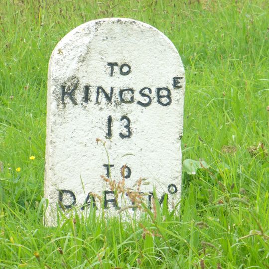 Milestone About 125 Metres North North East Of Pound House Farmhouse Grid Ref. 867494
