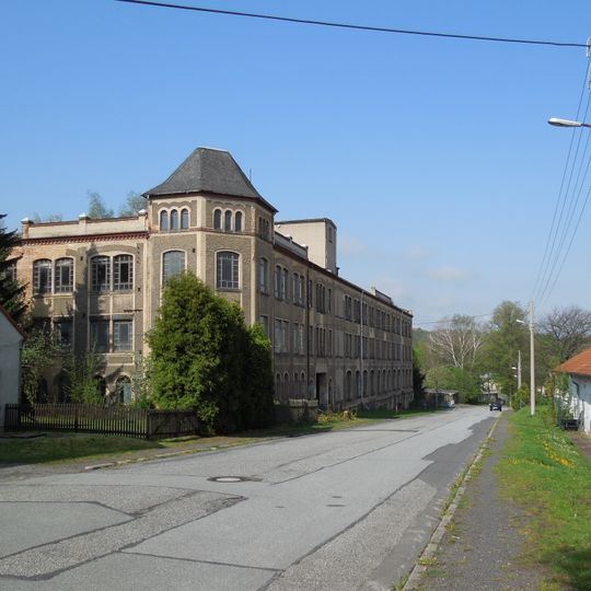 Prof.-Krumbholz-Straße 10a; 12