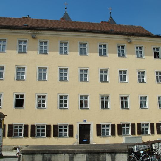 Wohnhaus, im frühen 18. Jahrhundert österreichisches Gesandtschaftsquartier