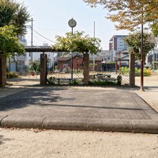 Yanagihara Park