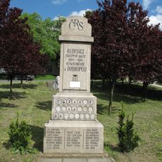 Pomník padlým v Dobrém Poli