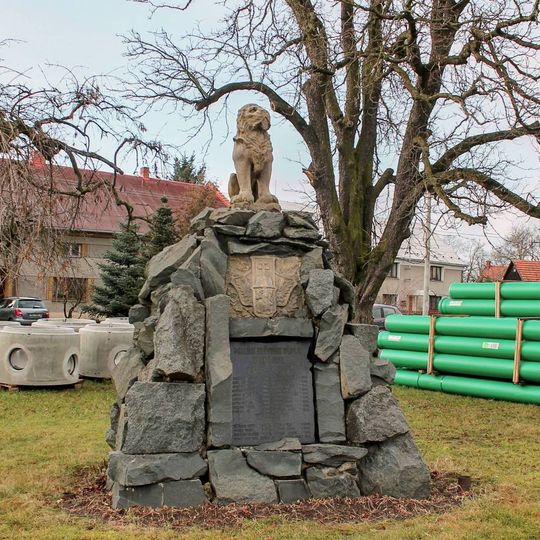 Pomník padlým v Bělkovicích