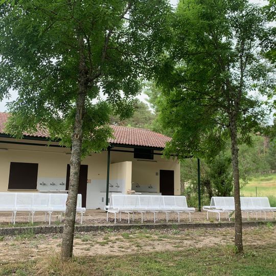 Camping Fuente del Botón