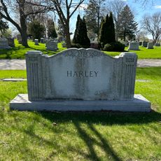 Holy Cross Cemetery