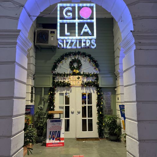 Gola