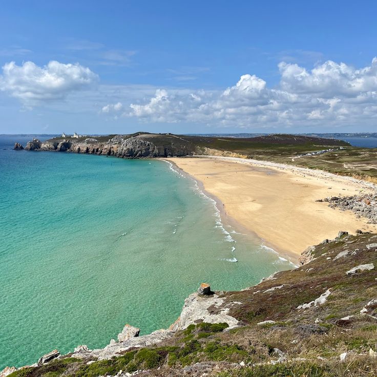 Le Toulinguet Beach