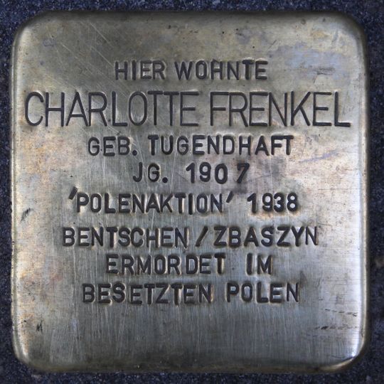 Stolperstein en memoria de Charlotte Frenkel