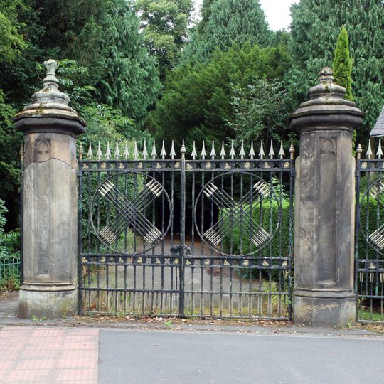 Entrance gateway to Arrowe Hall with flanking screen walls