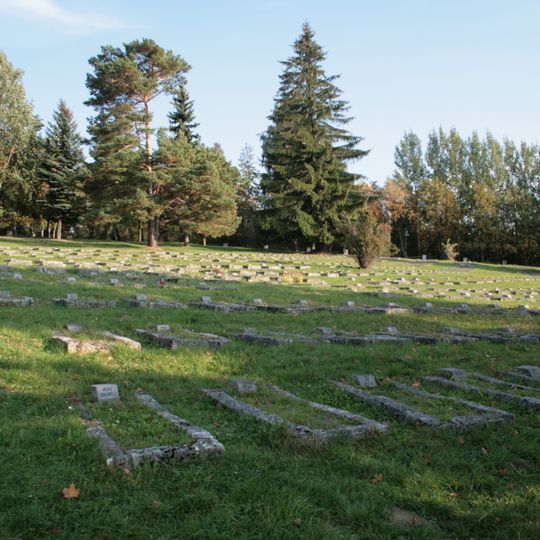 Pamätník Nicovô na Hájoch, cintorín vojnový