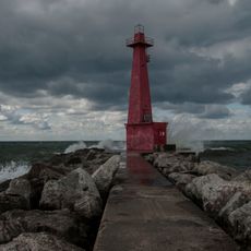 Muskegon Breakwater Light