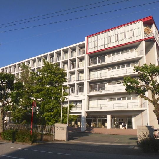 Collège-lycée Tosa