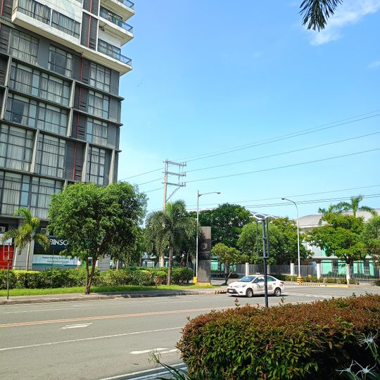 Golden Phoenix Hotel
