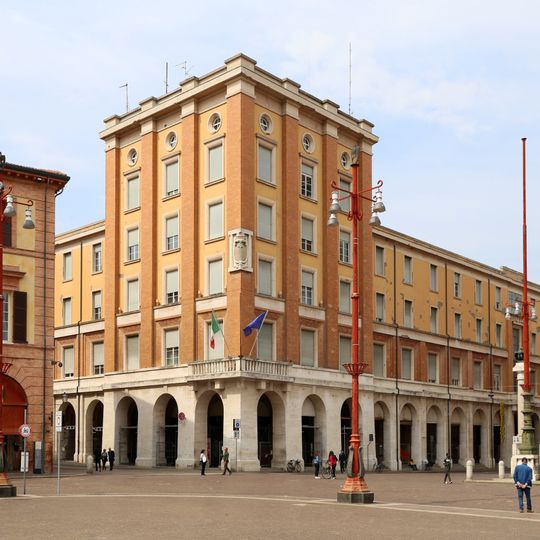Palazzo degli uffici statali