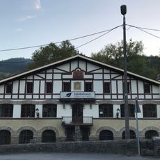 La Herrera auzoko eskolak