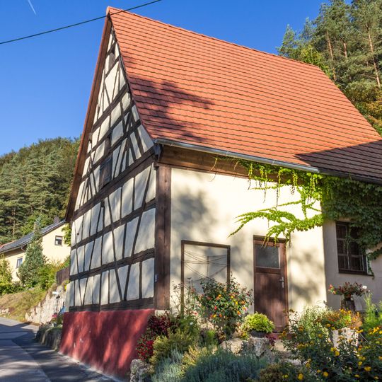 Baudenkmal D-3-71-128-2 in Hirschbach im Ortsteil Hirschbach