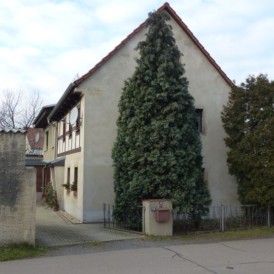 Wohnhausteil eines Bauernhofes August-Bebel-Straße 79