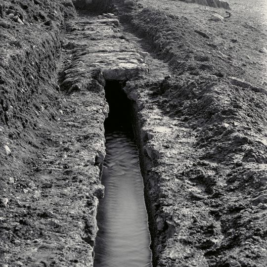 Neuquartier-im Winkel; wasserführende römische Wasserleitung nach Vindonissa