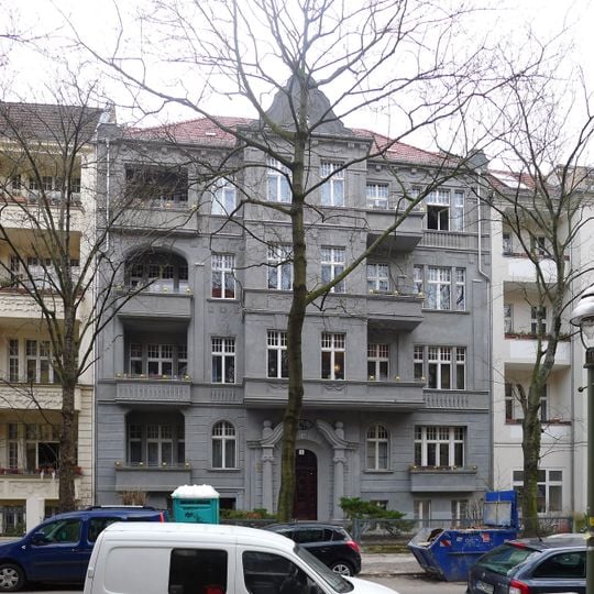 Mietshaus & Einfriedung Hähnelstraße 7