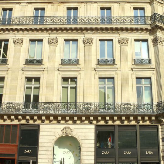 Immeubles aux abords de l'Opéra