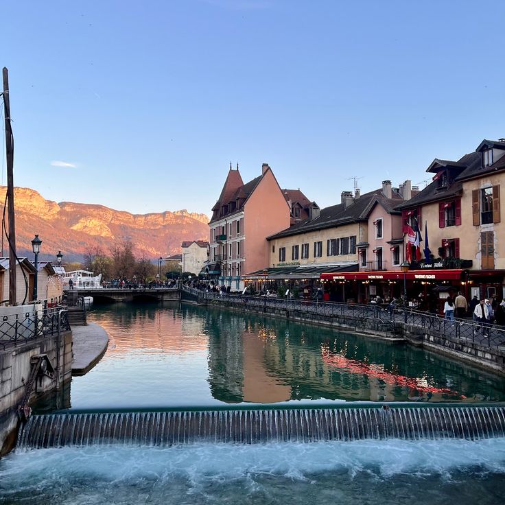 Office de Tourisme du Lac d'Annecy
