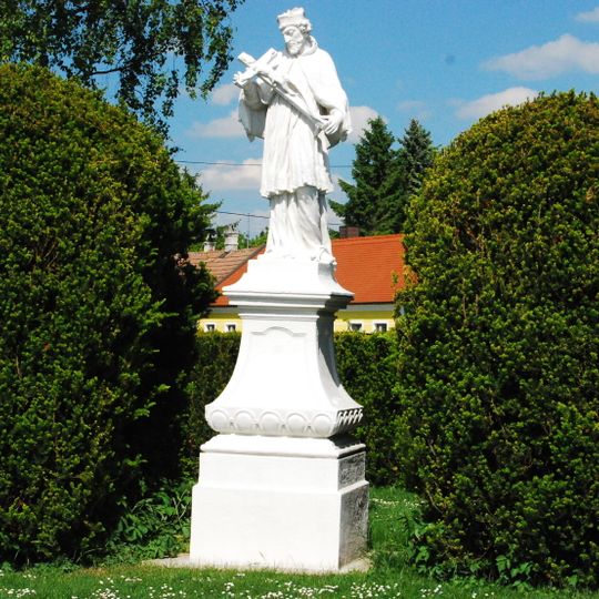 Johannes-Nepomuk-Statue