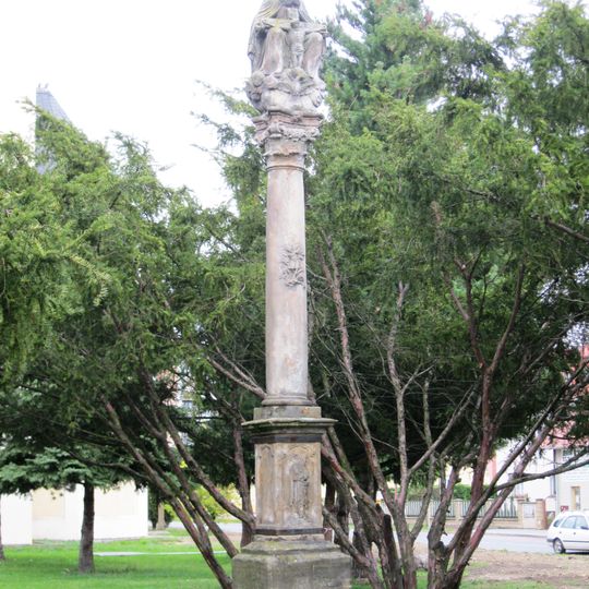 Holy Trinity column