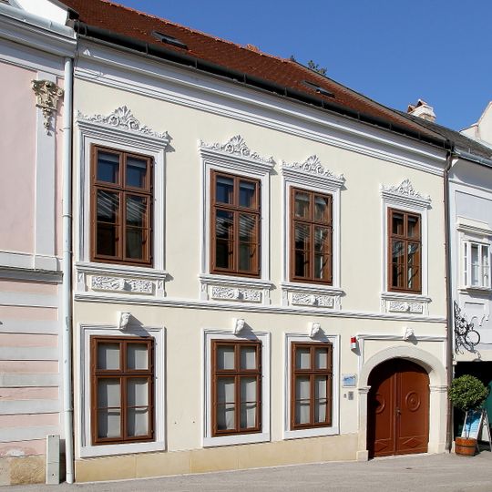 Joseph Haydn-Gasse 19, Eisenstadt