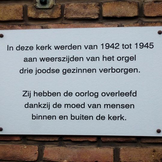 Plaquette aan de Breepleinkerk