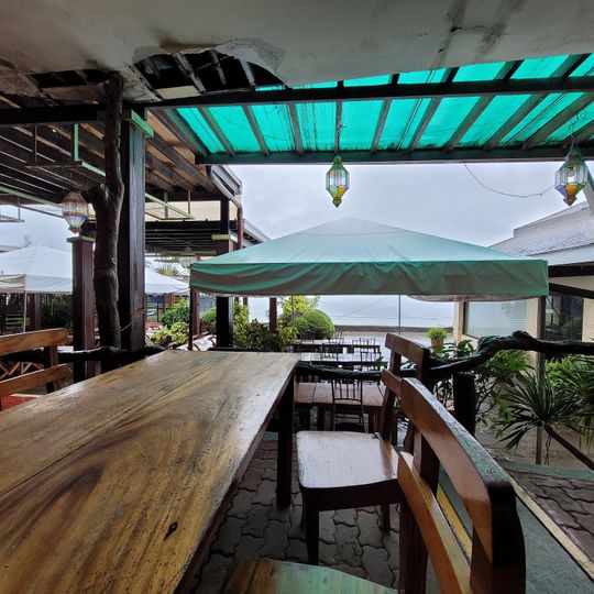 Leslie's Restaurant