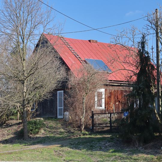 Dom przy ulicy Kępa Tarchomińska 14