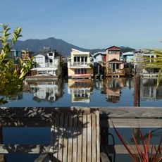 Floating homes viewpoint
