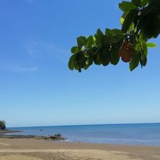 Plage de Trévani