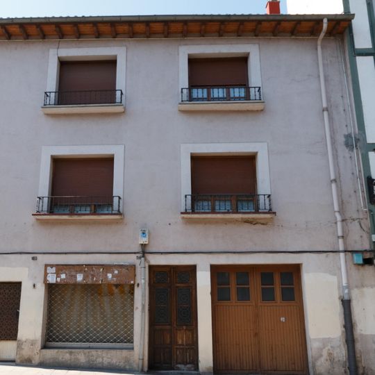 Casa Aranburuzabala 12