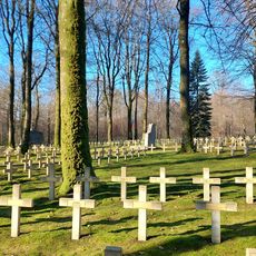Du Plateau Cemetery