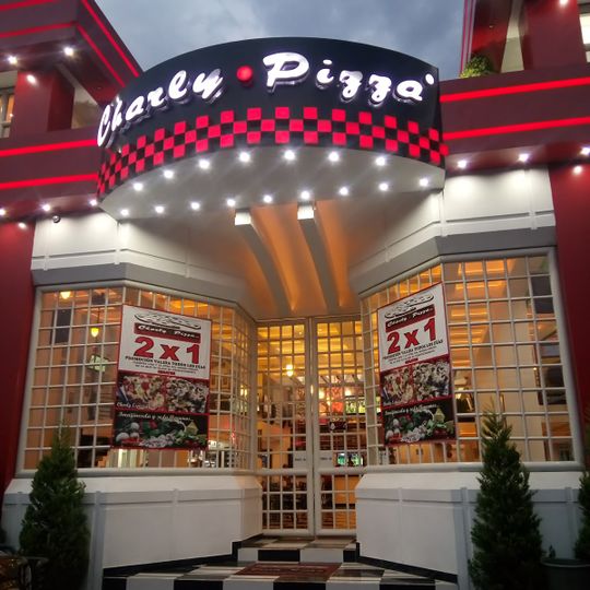 Charly Pizza
