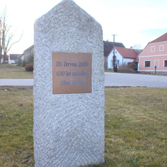 Památník na připomenutí historie obce