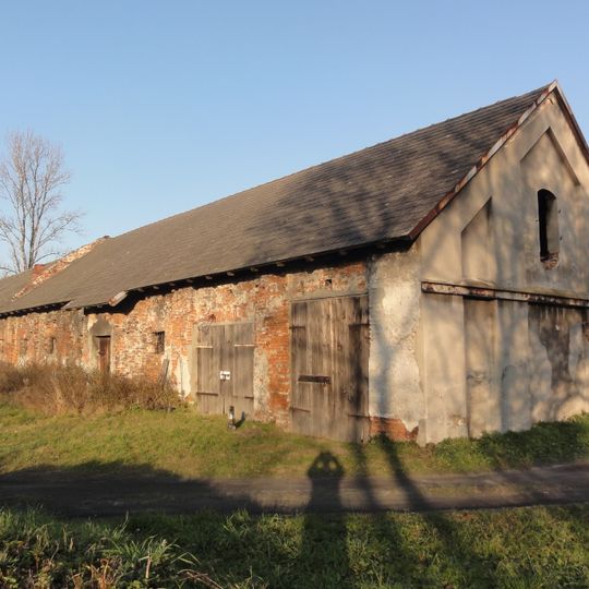 Stable of the former farm in Zbytków