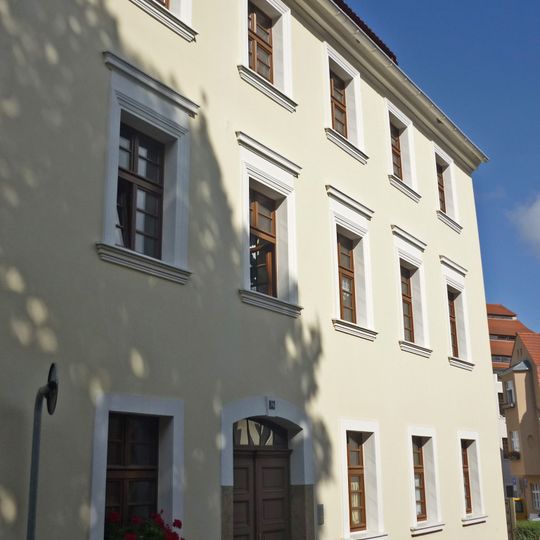 Wohnhaus in nach links geschlossener Bebauung Kleine Wallstraße 16