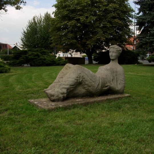 Odpočívající dívka