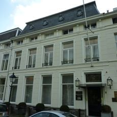 Koninginnegracht 28, The Hague