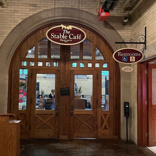 Stable Café