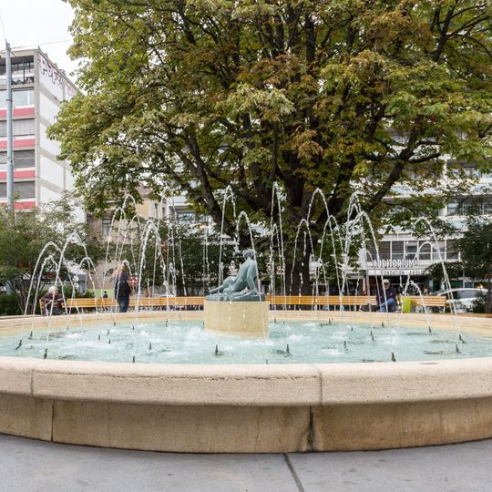 Fontaine de la place du Cirque