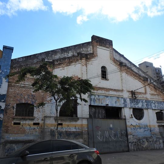 Building at Rua Conselheiro Nébias 1699