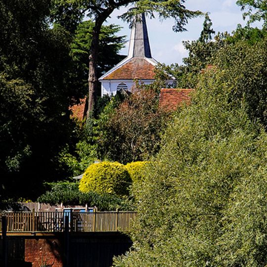 Church of St. Nicholas, Thames Ditton